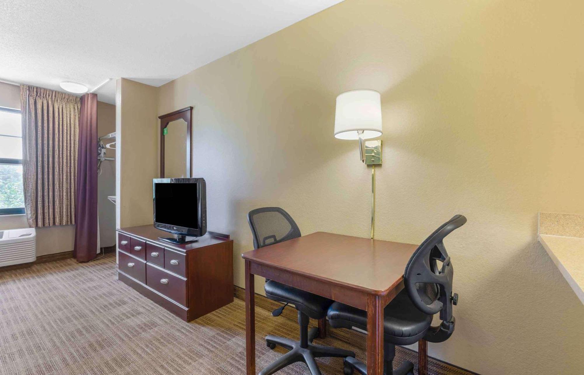 Extended Stay America Suites - Orange County - Lake Forest Exterior photo