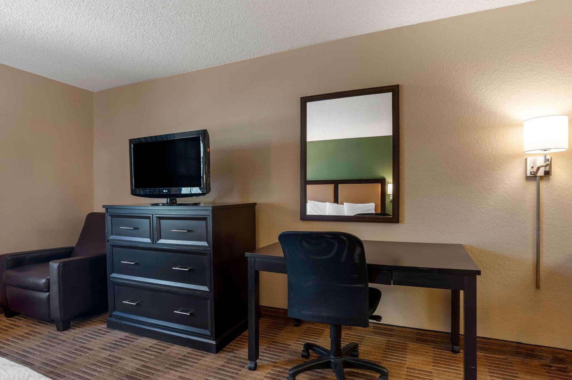 Extended Stay America Suites - Orange County - Lake Forest Exterior photo