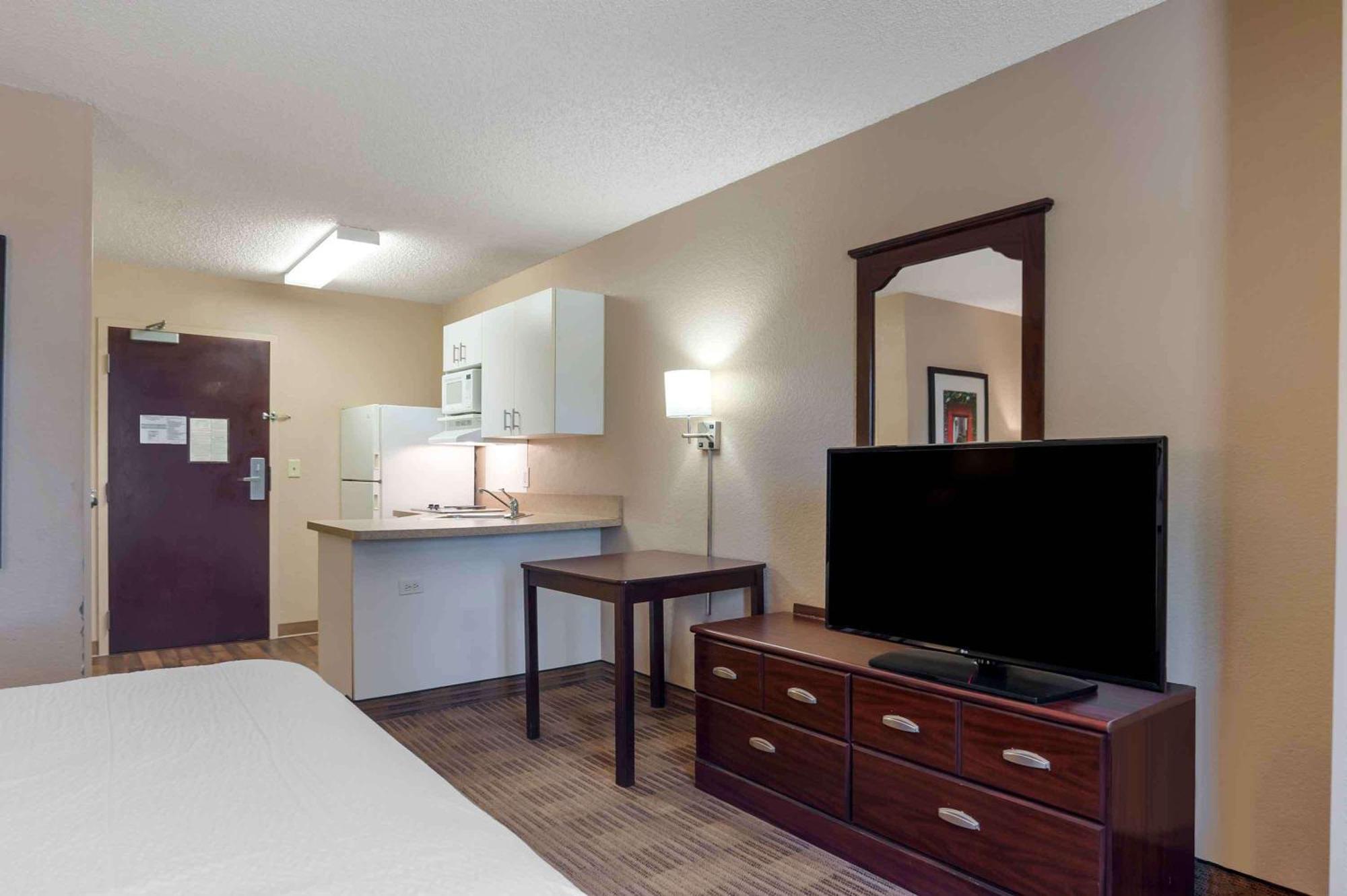 Extended Stay America Suites - Orange County - Lake Forest Exterior photo
