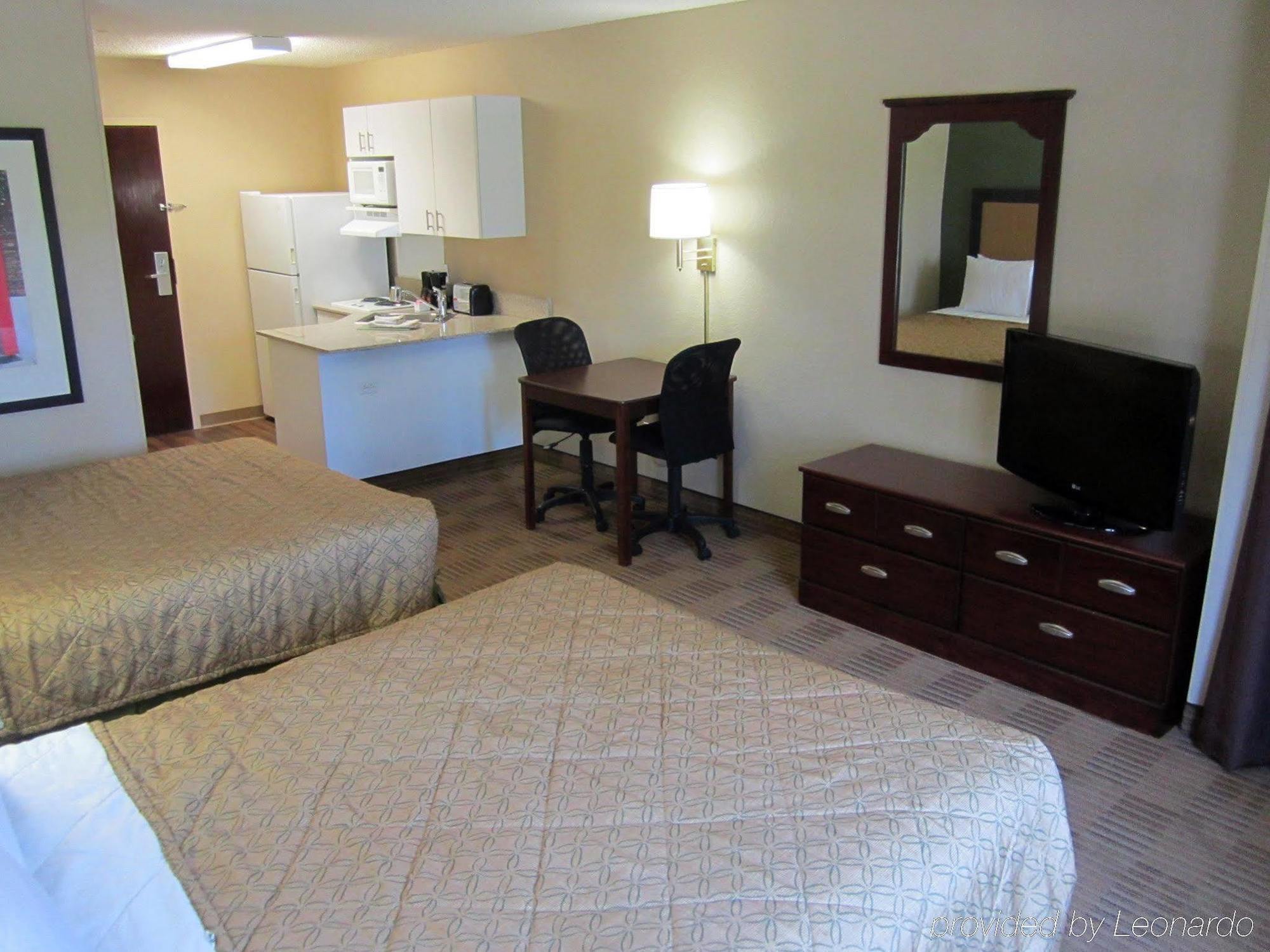 Extended Stay America Suites - Orange County - Lake Forest Exterior photo